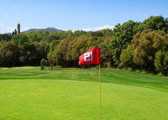 Pitch&putt-Web Oficial ® Hotel Mas Tapiolas Country Lodge