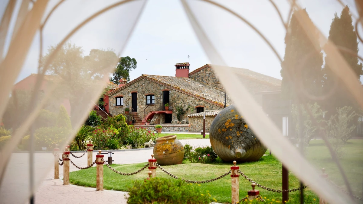 Hotel Mas Tapiolas-Web Oficial ® Hotel Mas Tapiolas Country Lodge