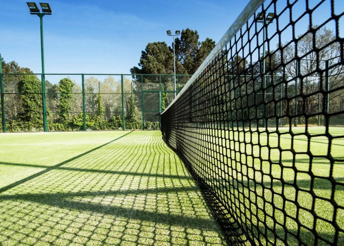 Pista de padel-Web Oficial ® Hotel Mas Tapiolas Country Lodge