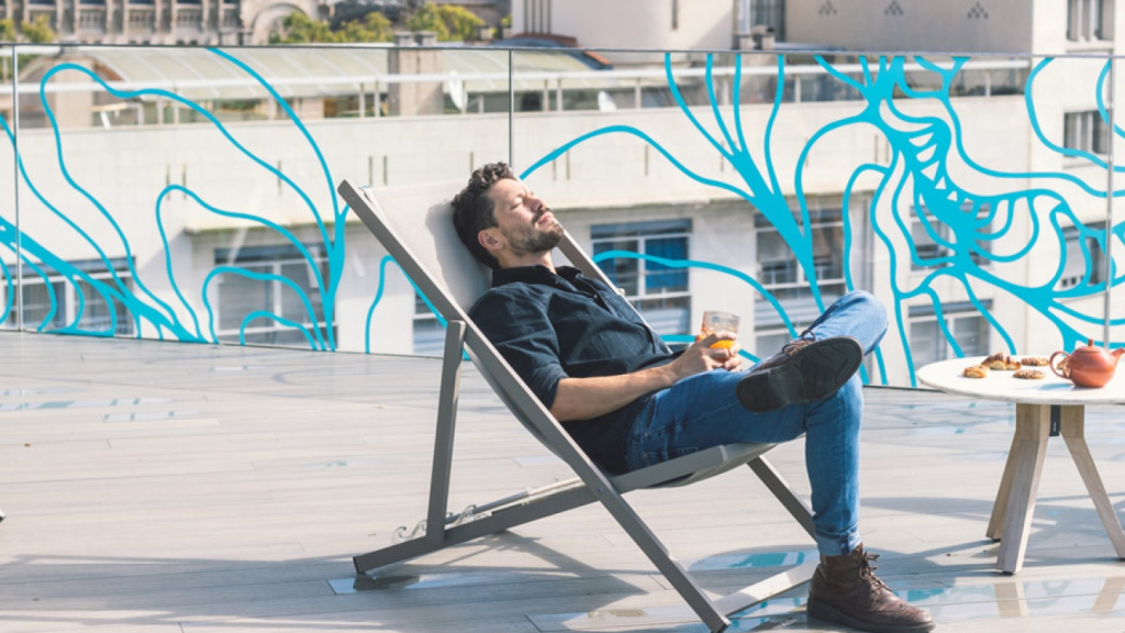 Piscina & Solárium | Hotel REC Barcelona Piscina & Solárium | Hotel REC Barcelona
