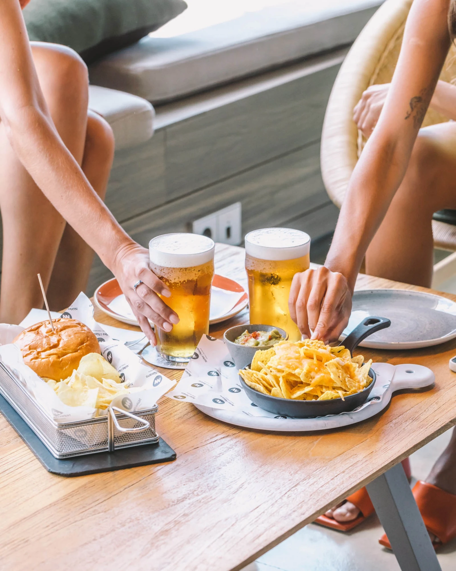 Cócteles & Tapas | REC Lounge Barcelona