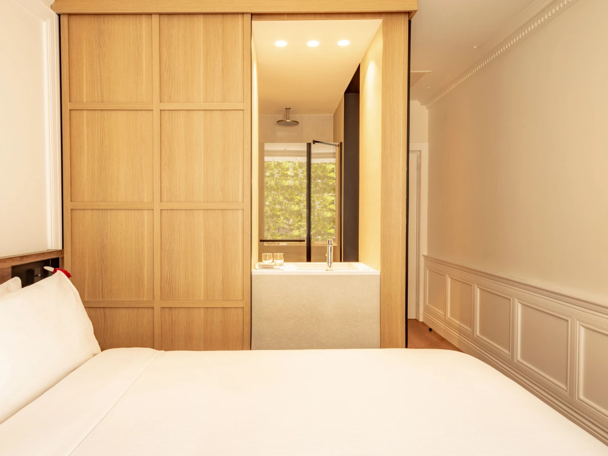 The Caesar Hotel 4* London The Caesar Hotel 4* London