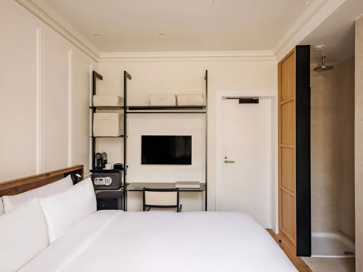 The Caesar Hotel 4* London The Caesar Hotel 4* London