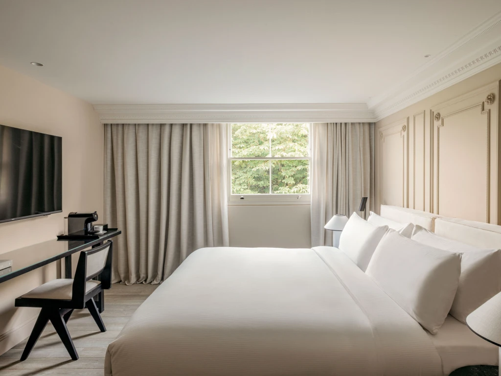 The Caesar Hotel 4* London The Caesar Hotel 4* London