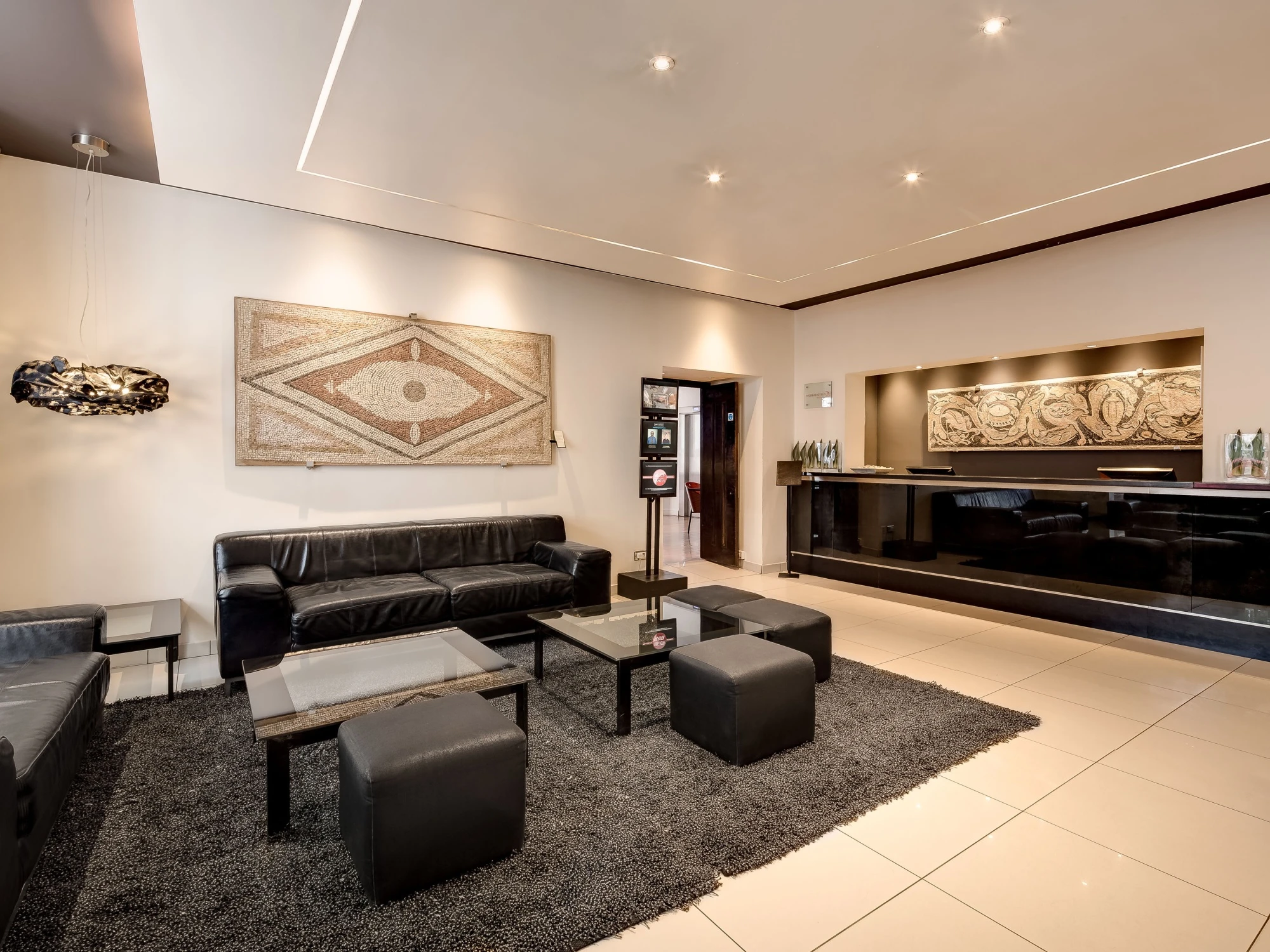 The Caesar Hotel 4* London