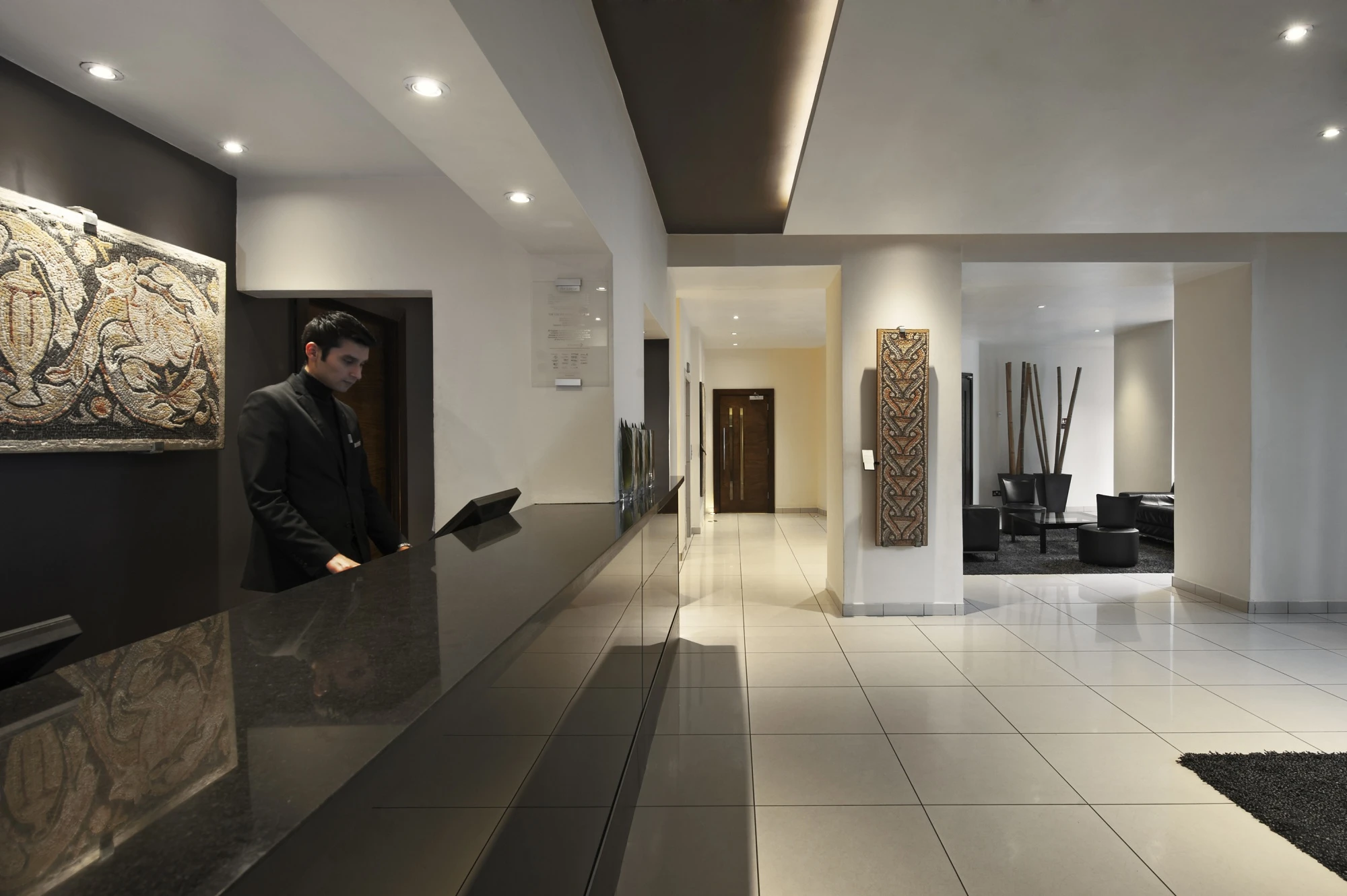 The Caesar Hotel 4* London