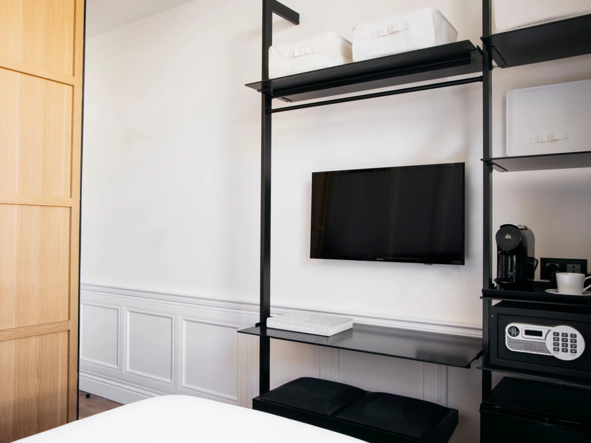 The Caesar Hotel 4* London The Caesar Hotel 4* London