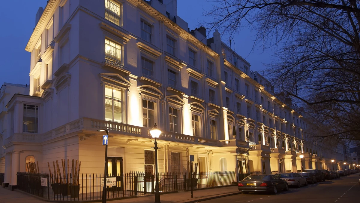 The Caesar Hotel 4* London The Caesar Hotel 4* London