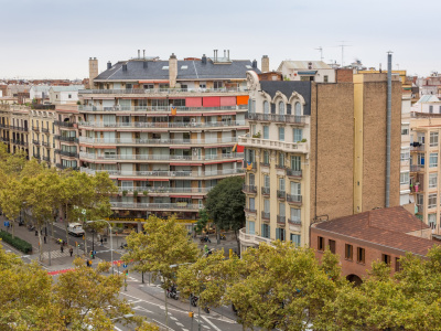 Gran Via de les Corts Catalanes Gran Via de les Corts Catalanes