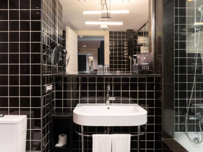 Baño - Hab Superior | Hotel Europark Baño - Hab Superior | Hotel Europark