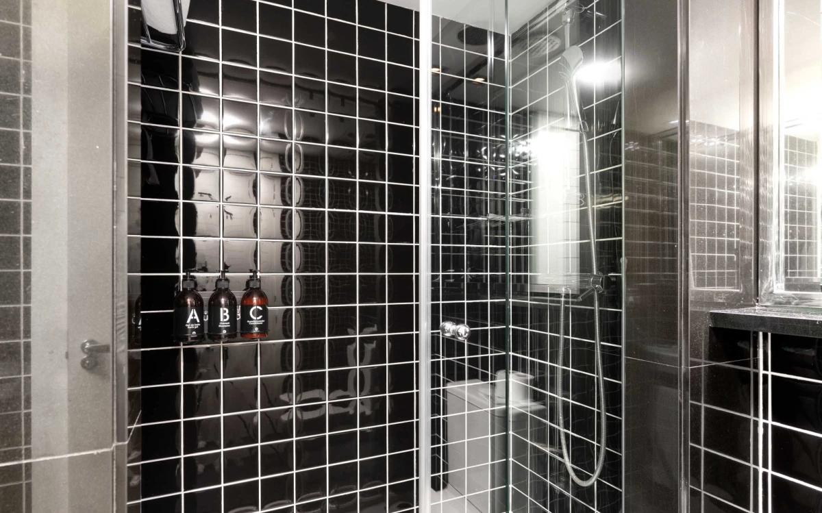Baño - Top View | Hotel Europark Baño - Top View | Hotel Europark