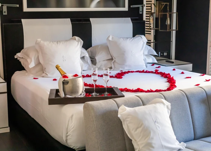 Pack romántico - Deluxe Experience | Seventy BCN Pack romántico - Deluxe Experience | Seventy BCN