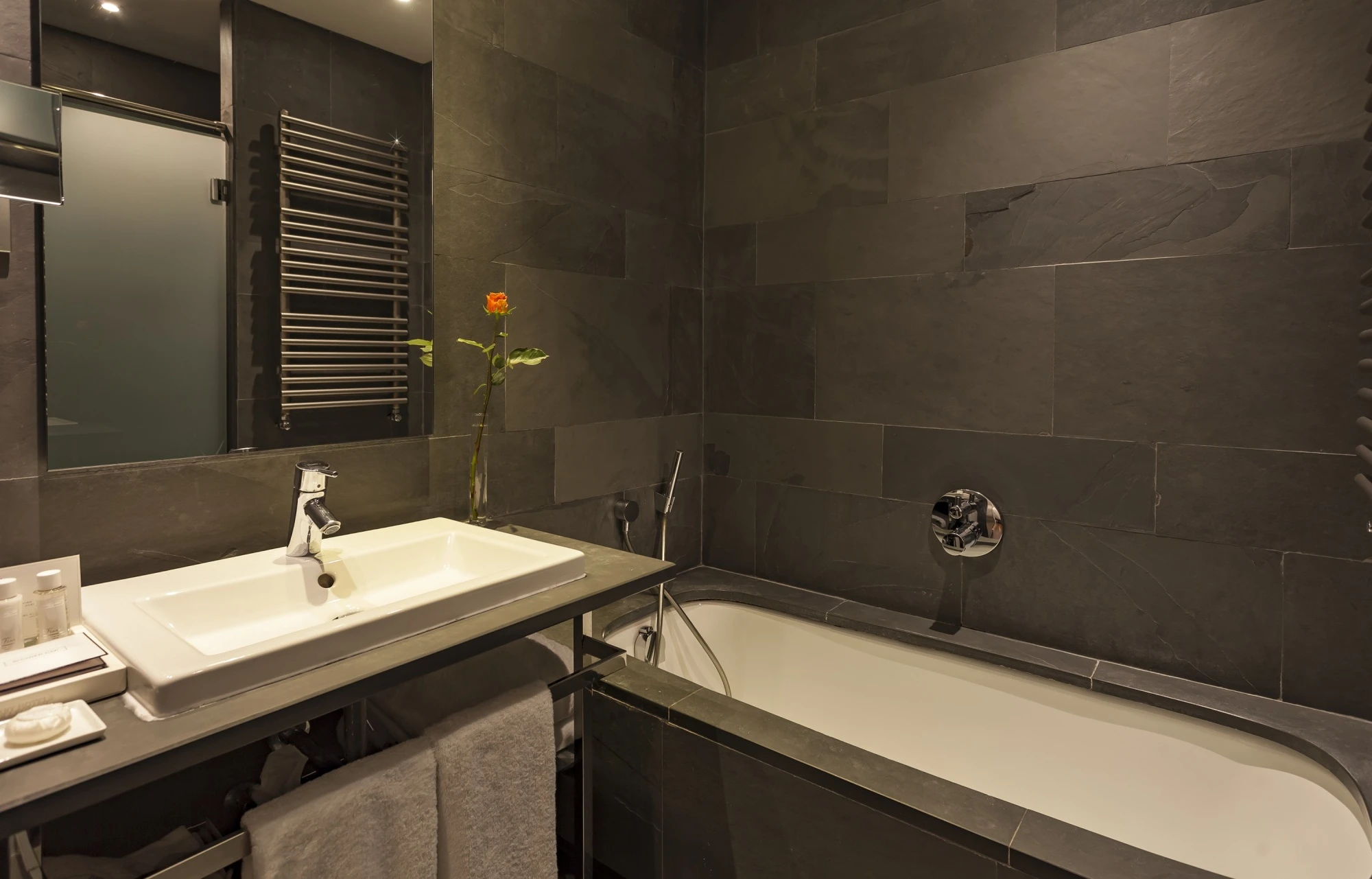 Suites Avenue Luxe Apartments Barcelona