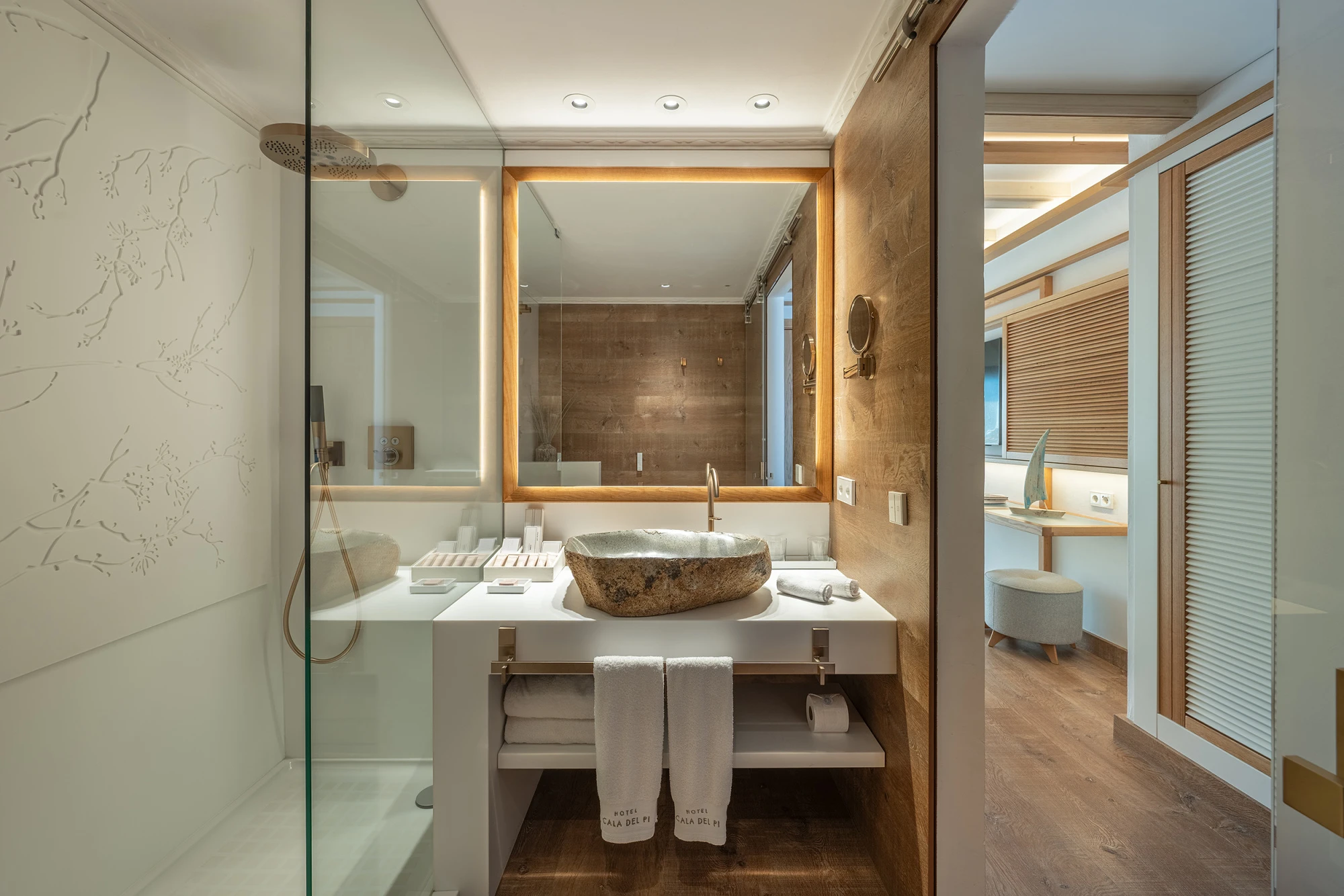 BAÑO HABITACION DELUXE