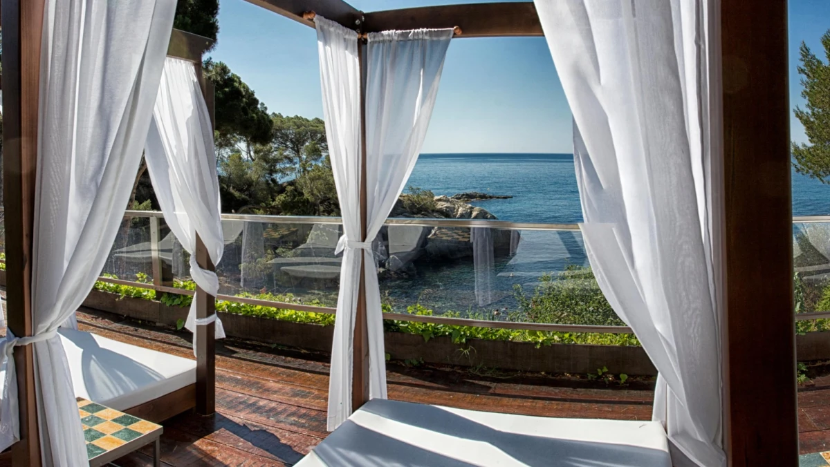 Relax con vistas al mar- Web Oficial ® Hotel Cala del Pi - Adults Only