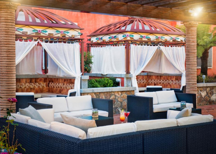 Zona chill out -Web Oficial ® Hotel Cala del Pi - Adults Only