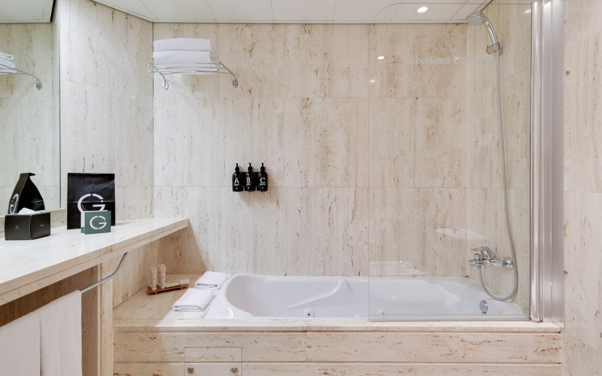Baño - Jr Suite | Hotel BCN Universal Baño - Jr Suite | Hotel Barcelona Universal