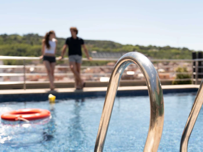 Piscina exterior | Hotel Barcelona Universal Piscina exterior | Hotel Barcelona Universal