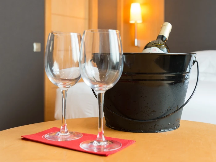 Botella de Vino | Hotel BCN Universal Botella de Vino | Hotel Barcelona Universal