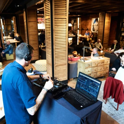 Hall & Lounge | The Corner Bar Hall & Lounge | The Corner Hotel Barcelona