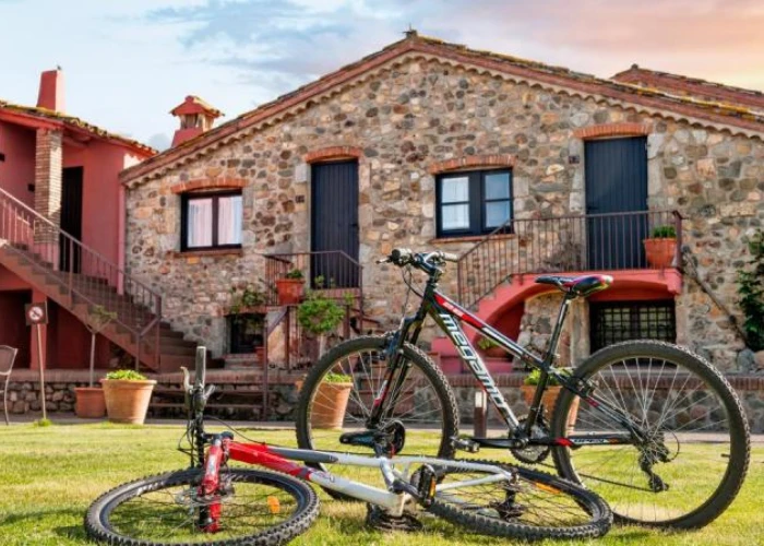 Bicicletas-Web Oficial ® Hotel Suites Natura Mas Tapiolas