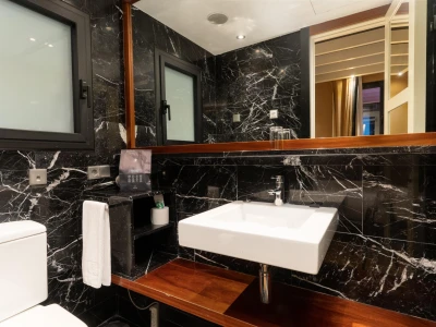 Basic Individual (806) | U232 Hotel Barcelona Basic Individual (806) | U232 Hotel Barcelona