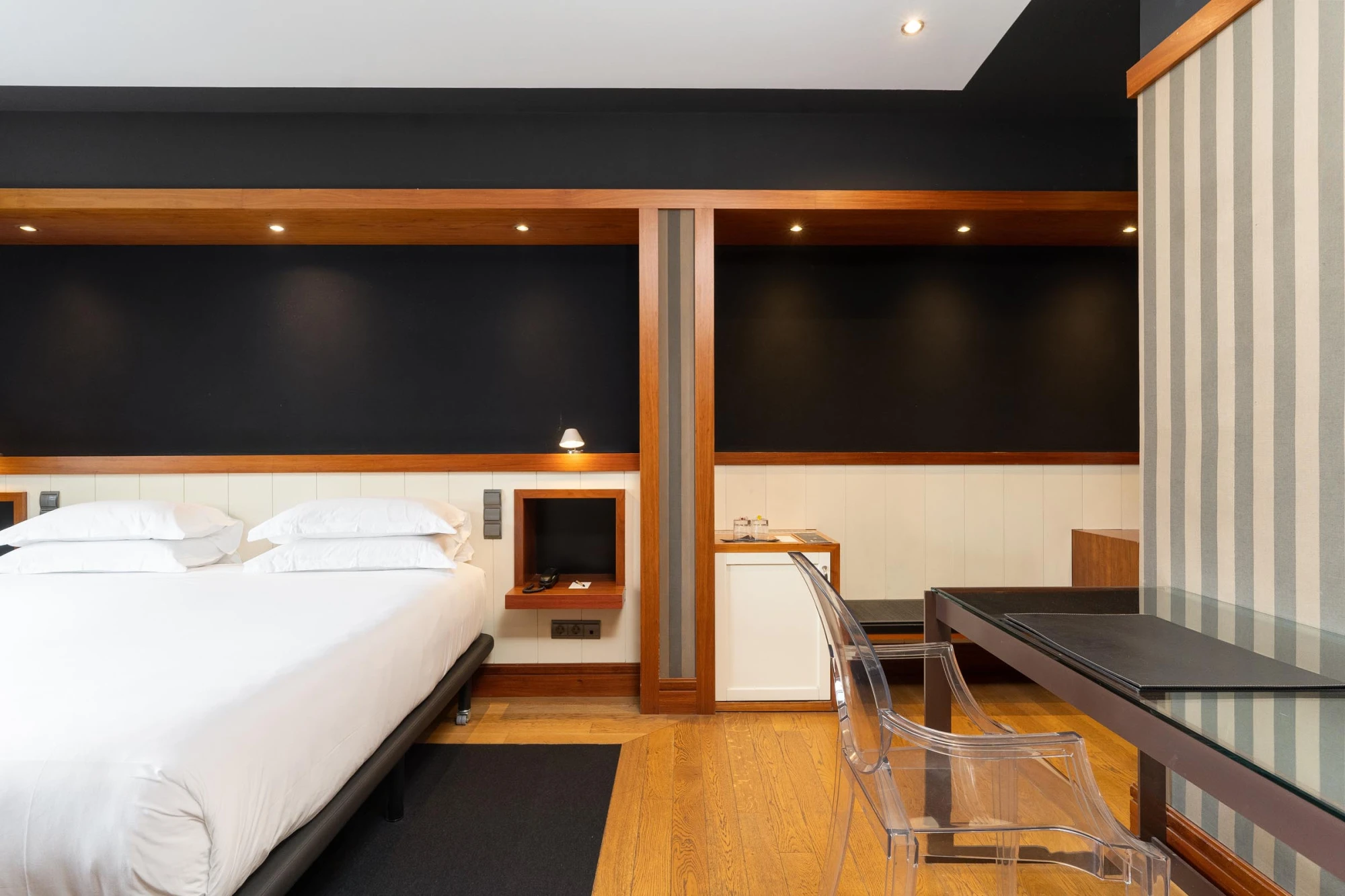 Top Room (908) - U232 Hotel Barcelona