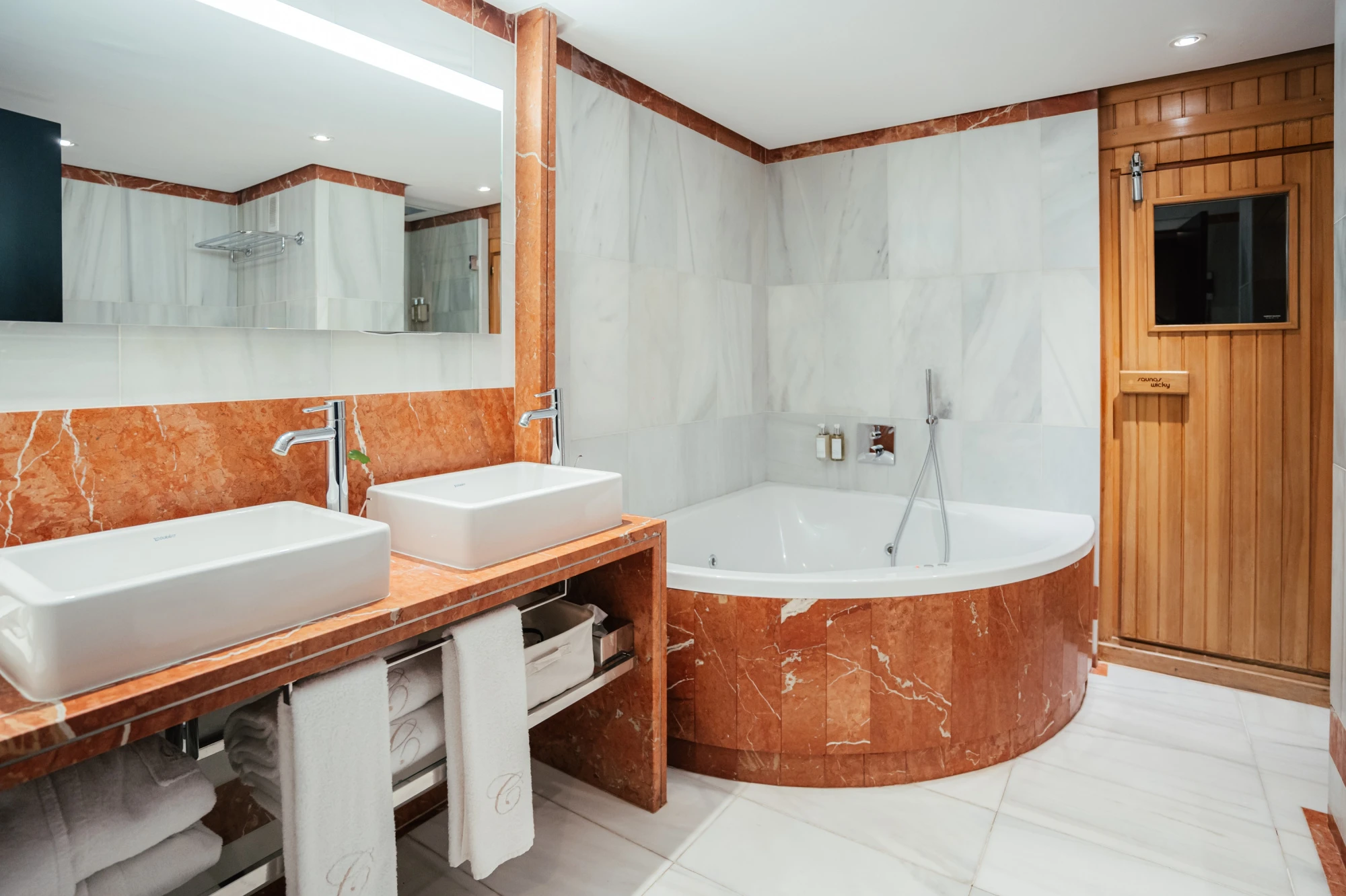 Hotel Claris Barcelona