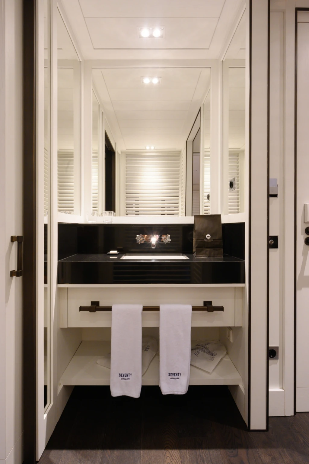 Baño - Sky Room | Barcelona