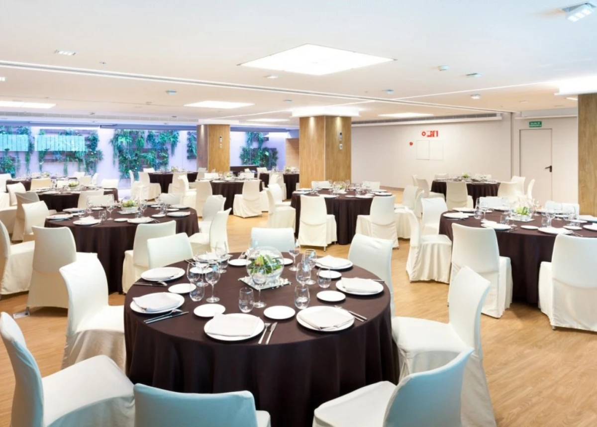 burdeos-ambar-banquete-2-hotel-condes-de-barcelona-1.jpeg
