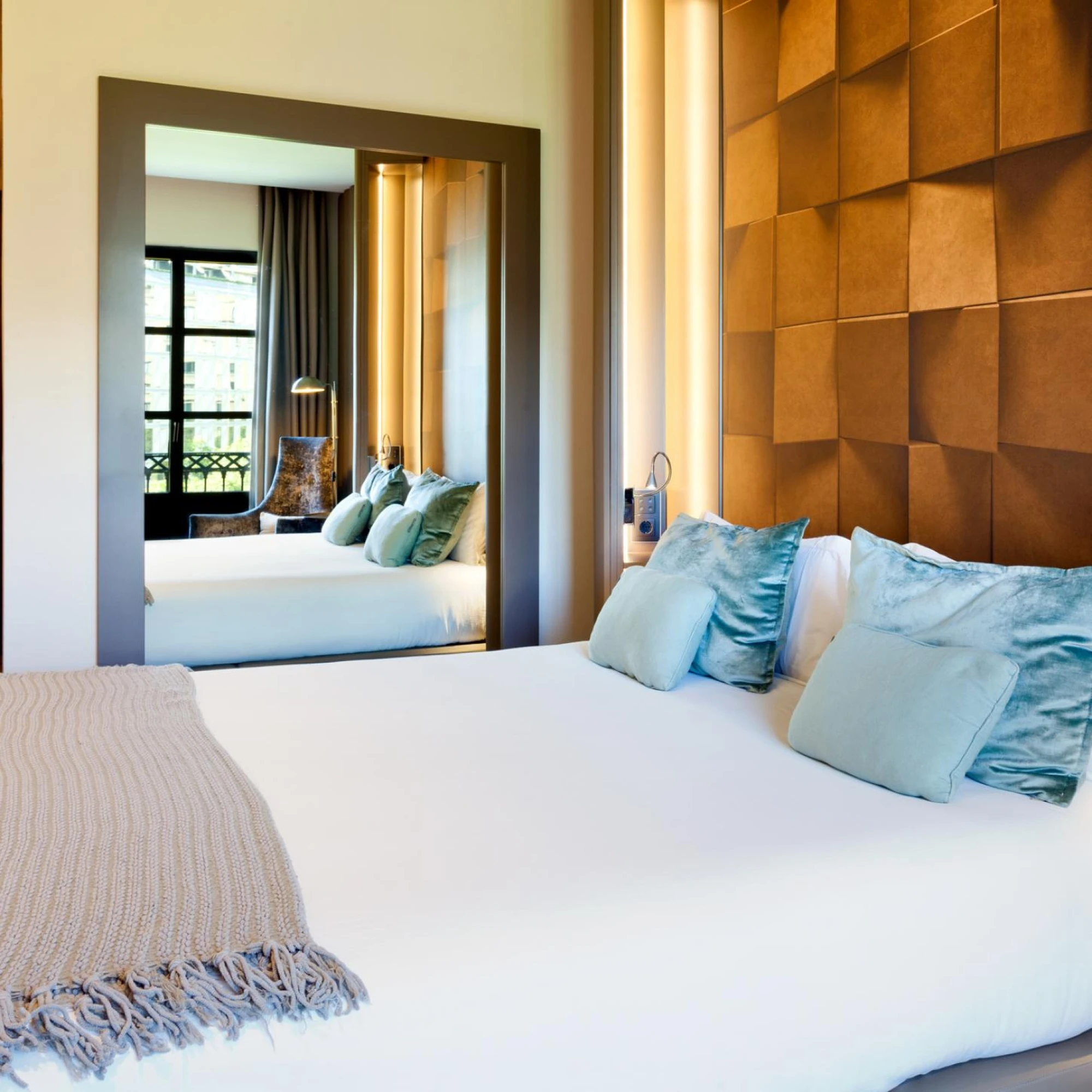 hcb condal pg 71015 747