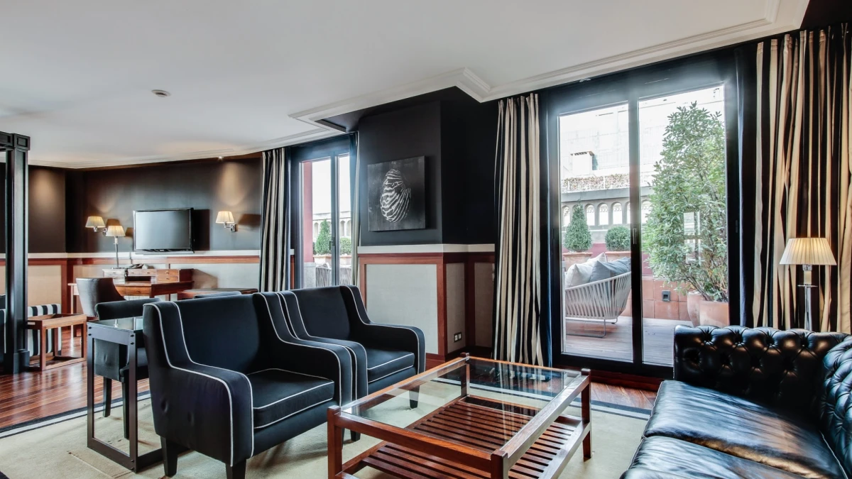 Suite Colonial | H1898 Suite Colonial | Hotel 1898 Barcelona