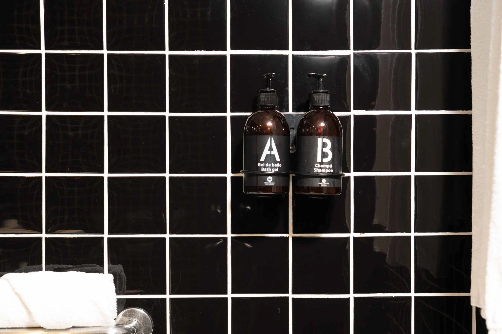 Amenities Baño - Habitación Doble | Hotel Paral·lel