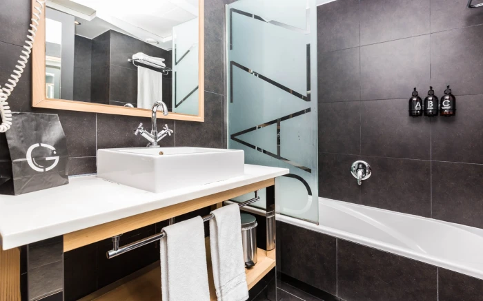 Bathroom | Hotel Jazz Barcelona Bathroom | Hotel Jazz Barcelona
