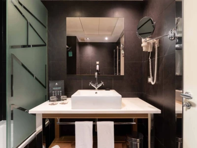 Baño - Hab Superior | Hotel Jazz Barcelona Baño - Hab Superior | Hotel Jazz Barcelona