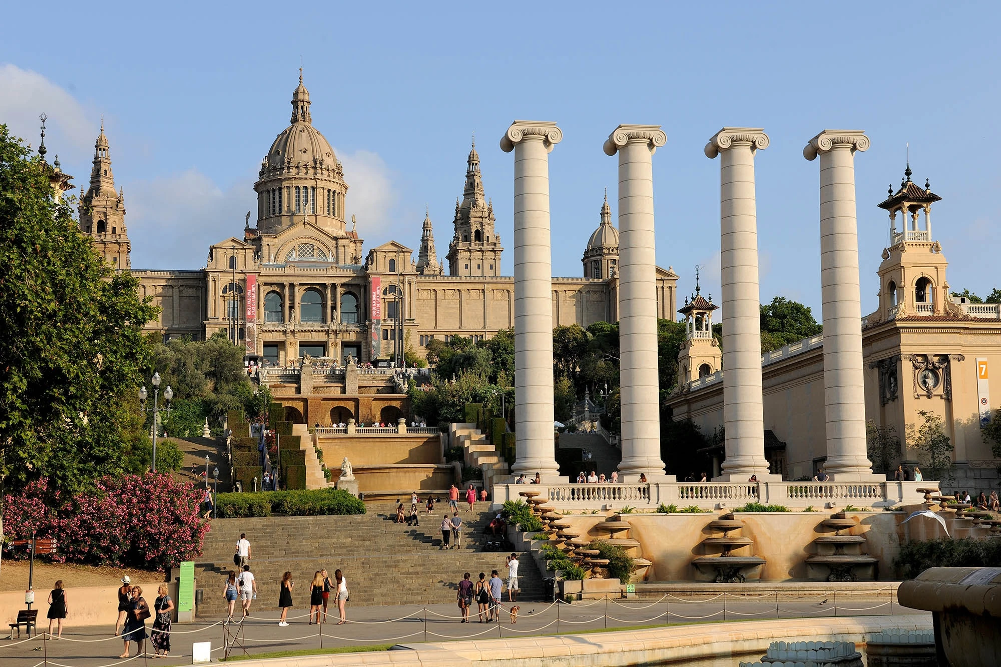Museo Nacional Arte Contemporáneo Barcelona