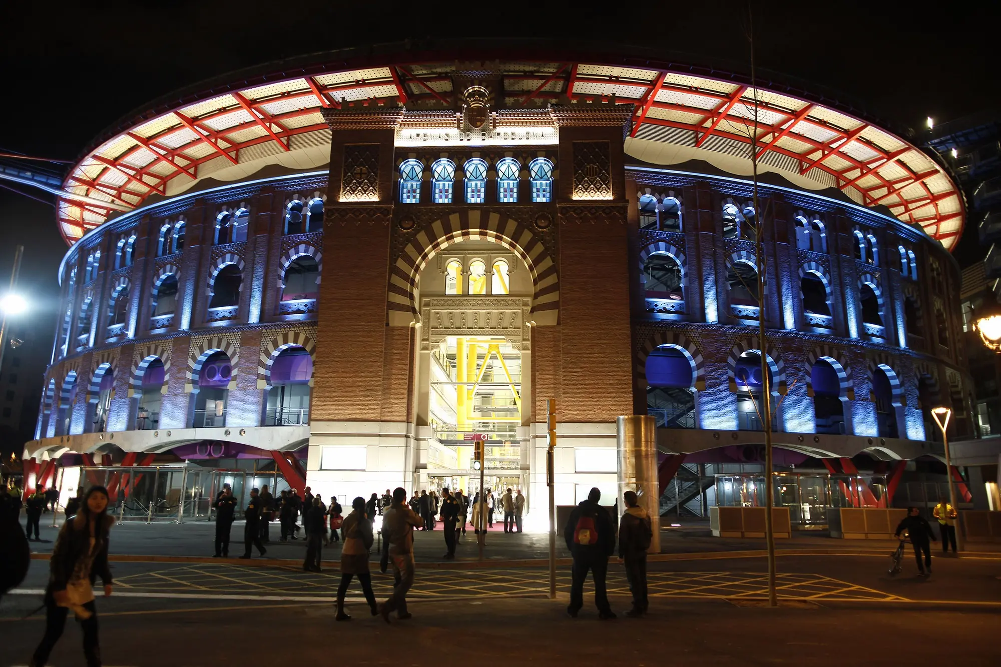Arenas de Barcelona junto al B-Hotel