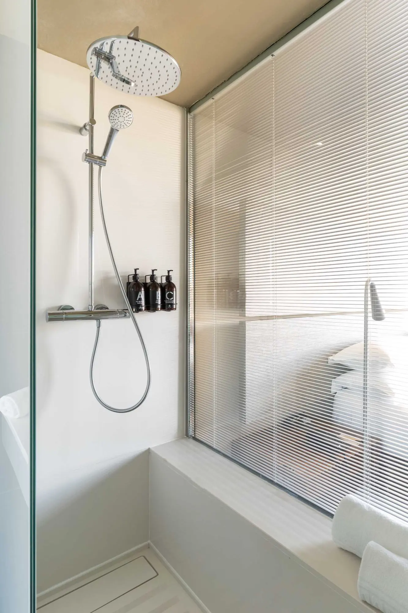 Baño - Habitación Doble | B-Hotel BCN