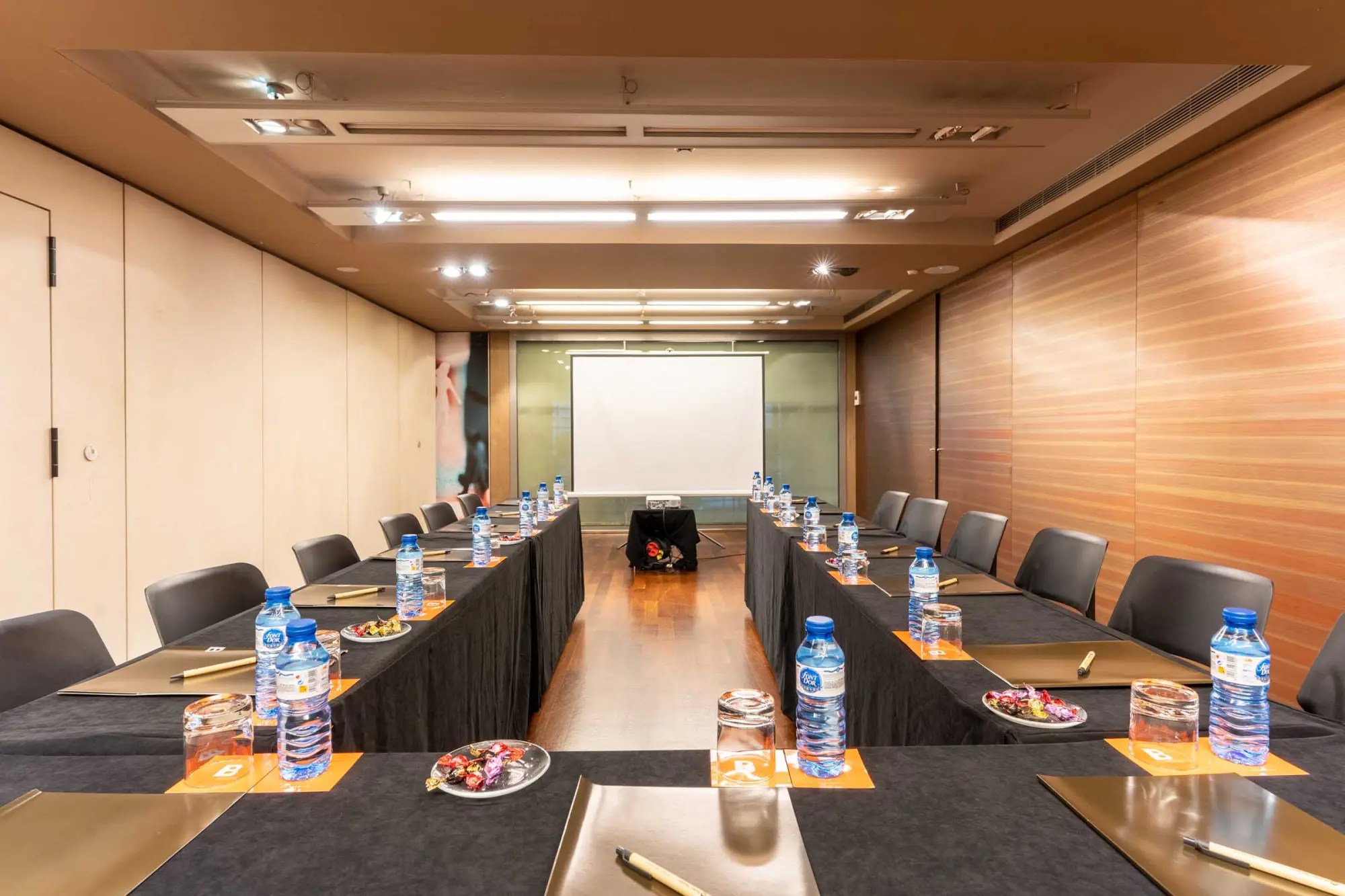 Sala Llançà | B-Hotel Barcelona
