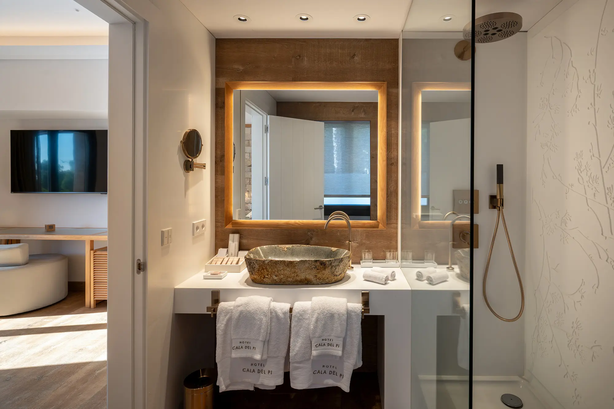 BANY PANORAMIC SUITE
