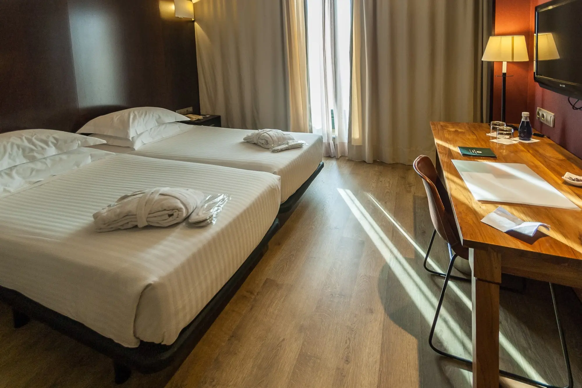 Jacuzzi Suite Skyline | Hotel BCN Universal