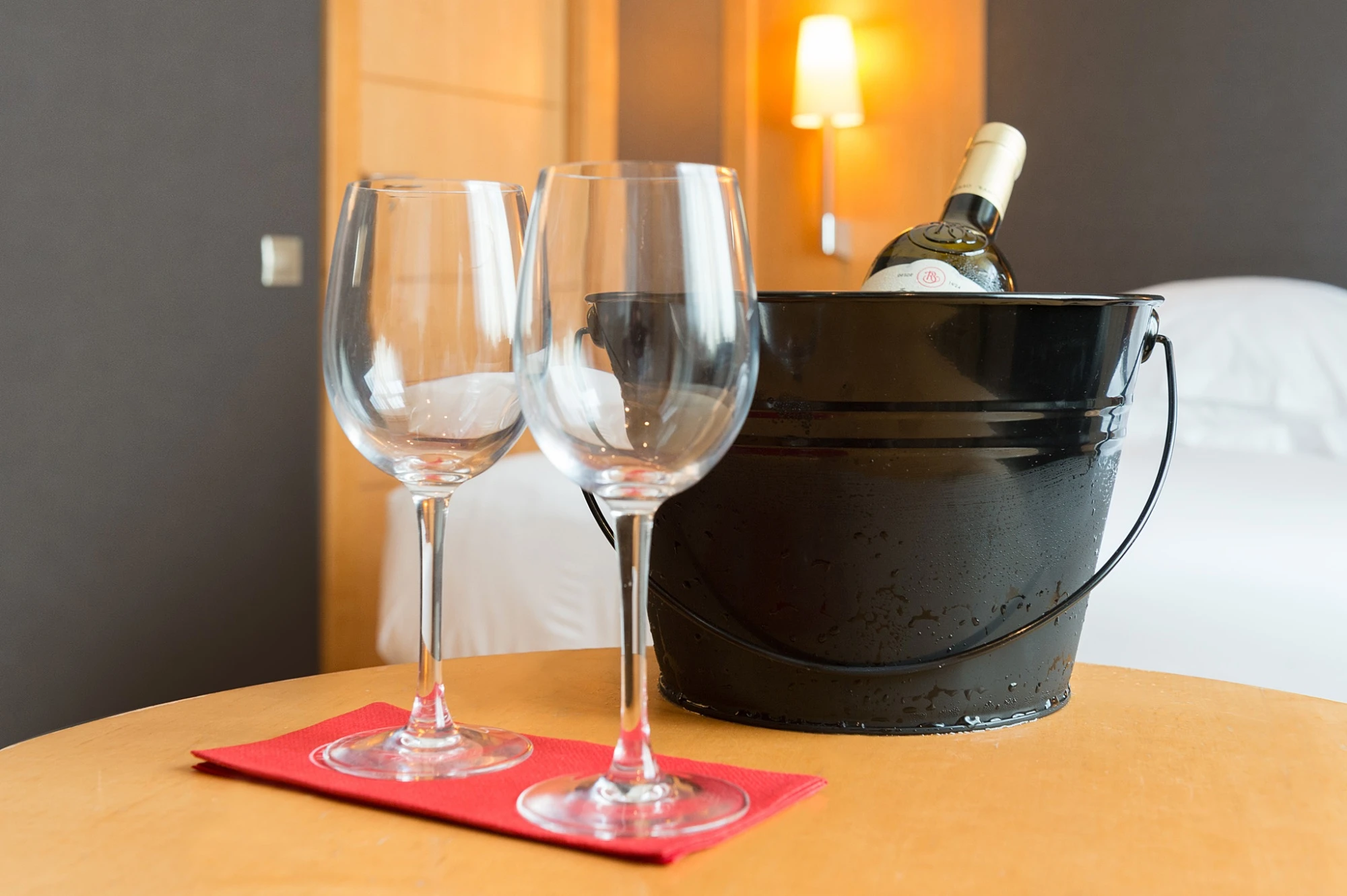 Botella de Vino | Hotel Barcelona Universal