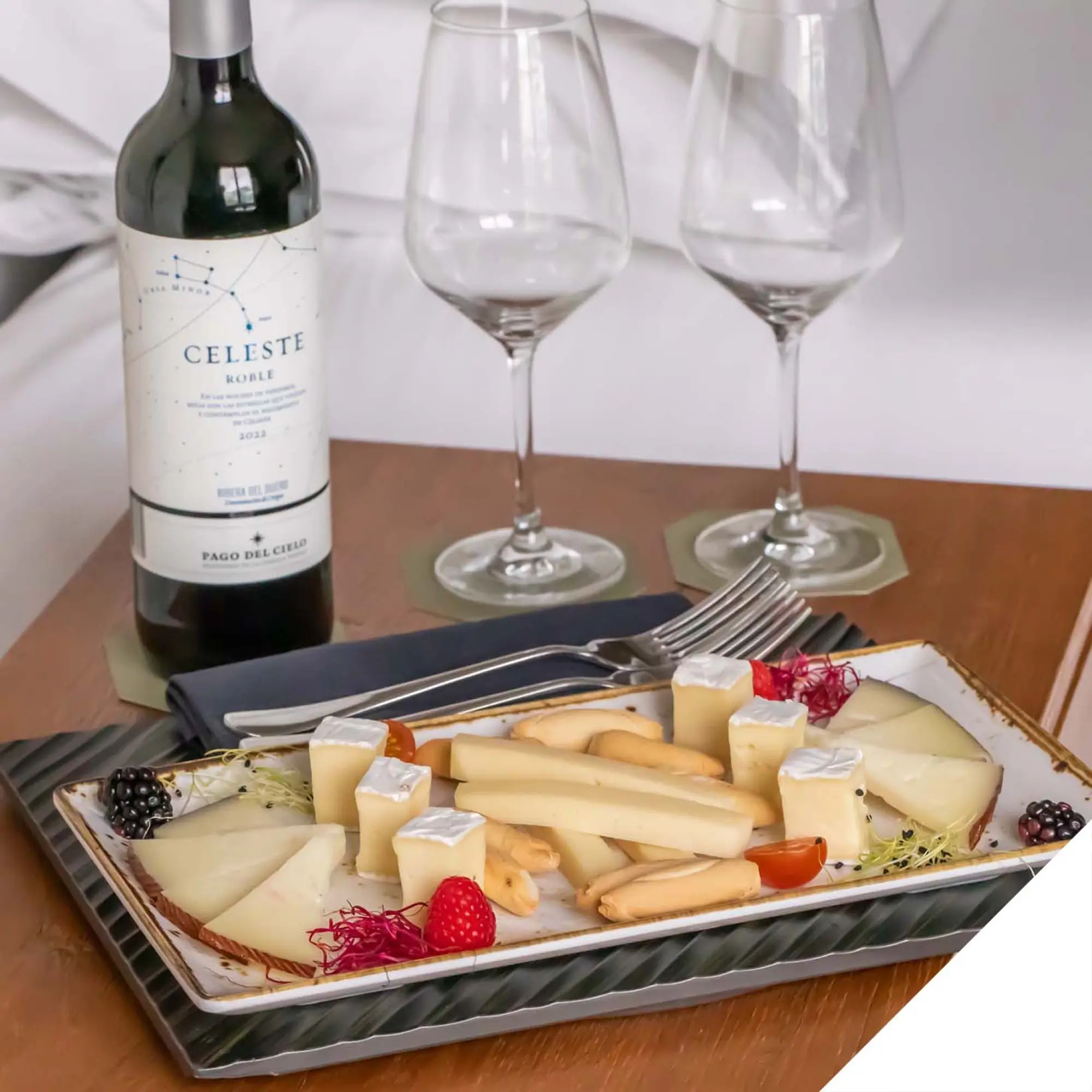 Maridaje Queso y Vino | The Corner Hotel
