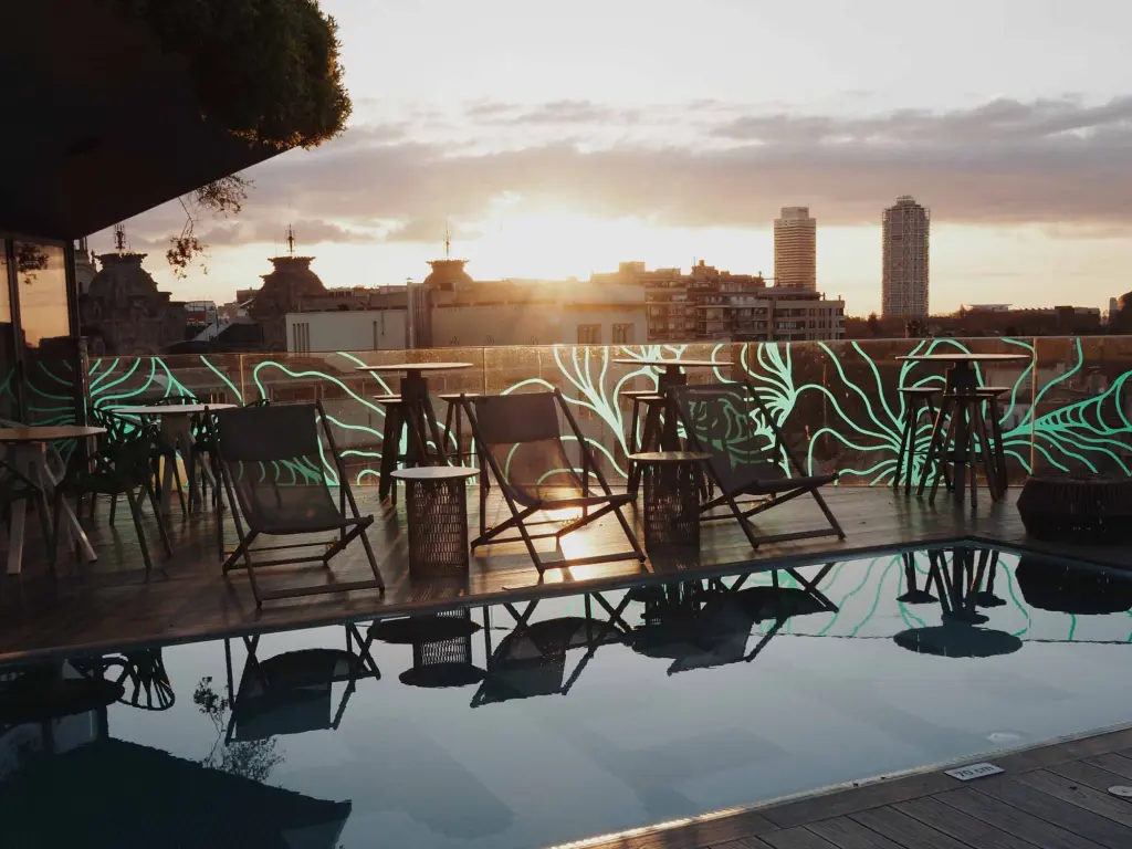 Reservas Anticipadas en hotel REC Barcelona