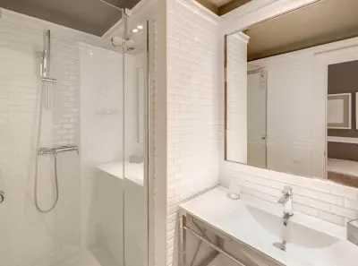 Basic | Hotel Granvia - Barcelona