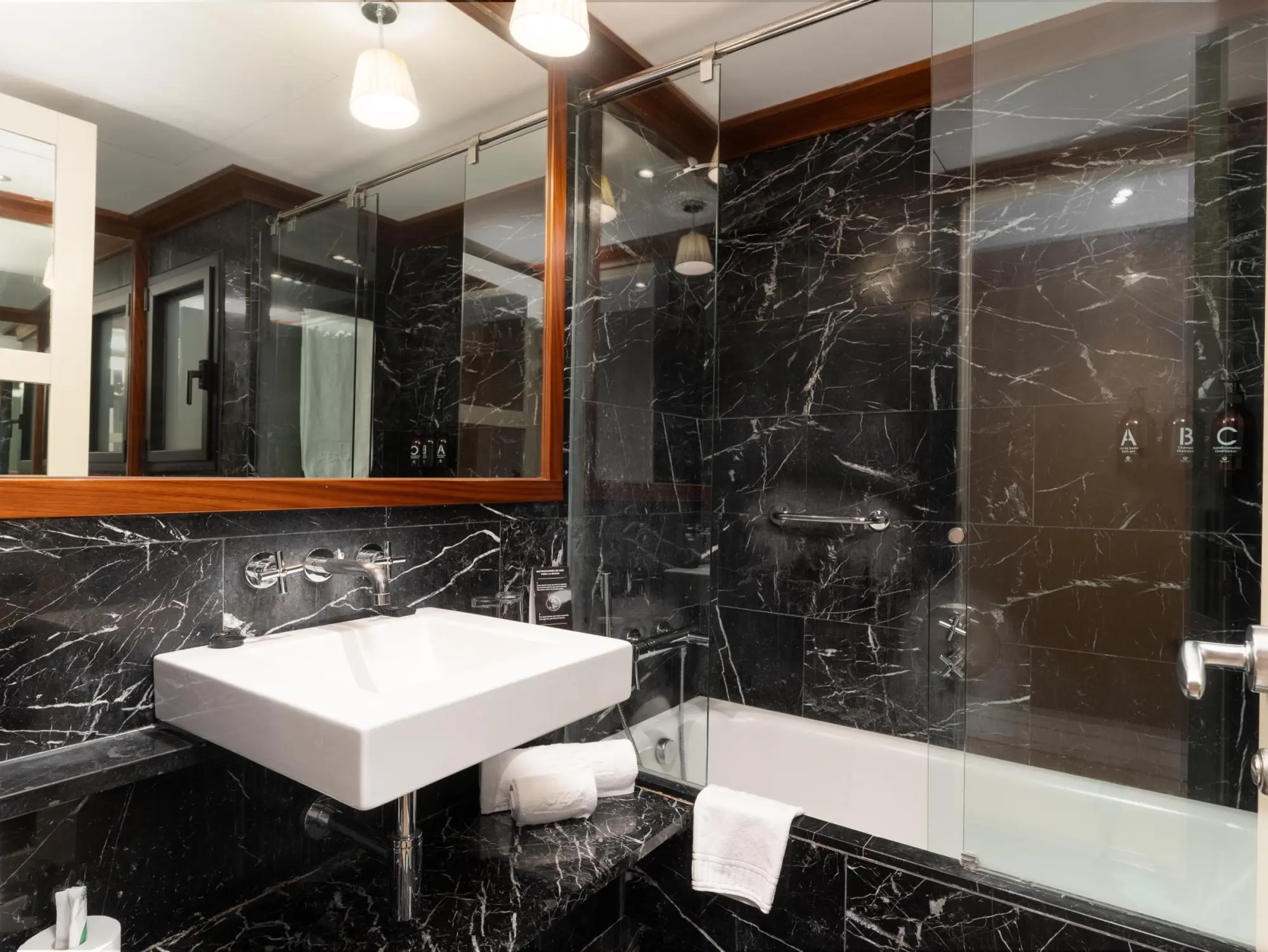 Doble 1 o 2 camas  | U232 Hotel Barcelona