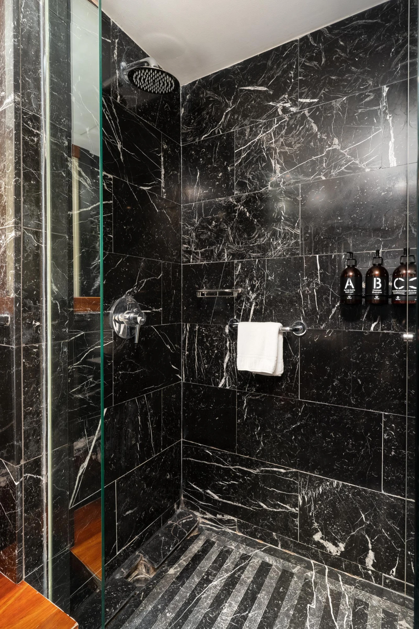Basic Individual (806) | U232 Hotel Barcelona