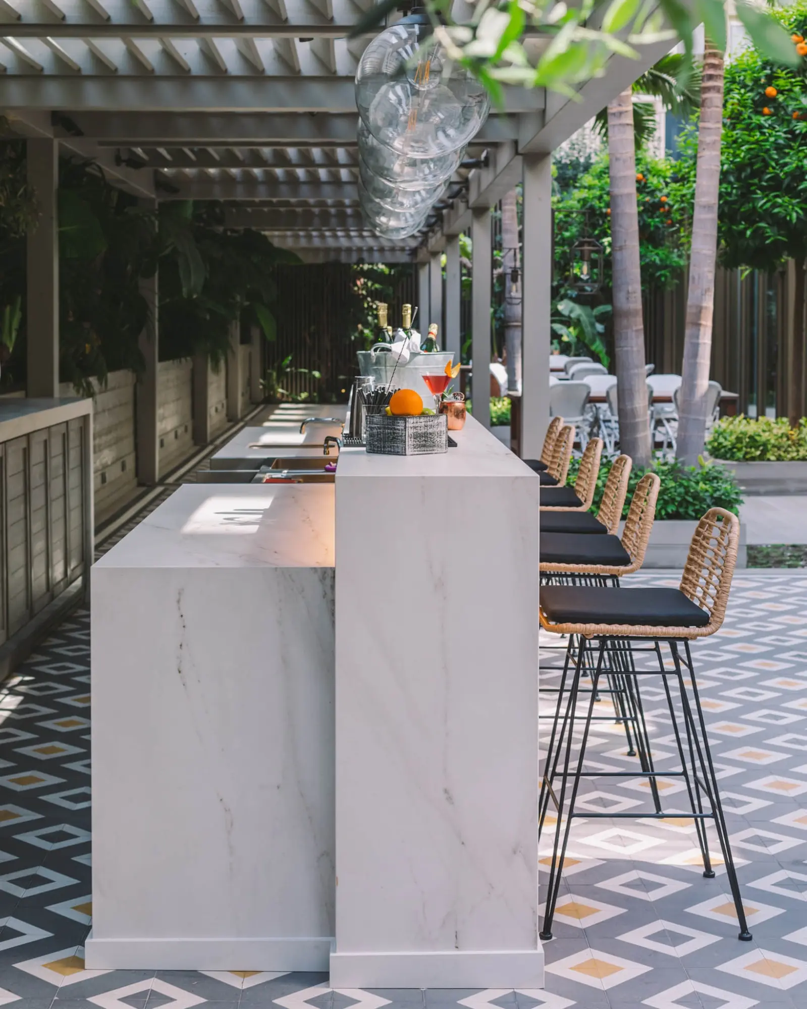 Barra - The Patio | Seventy Barcelona