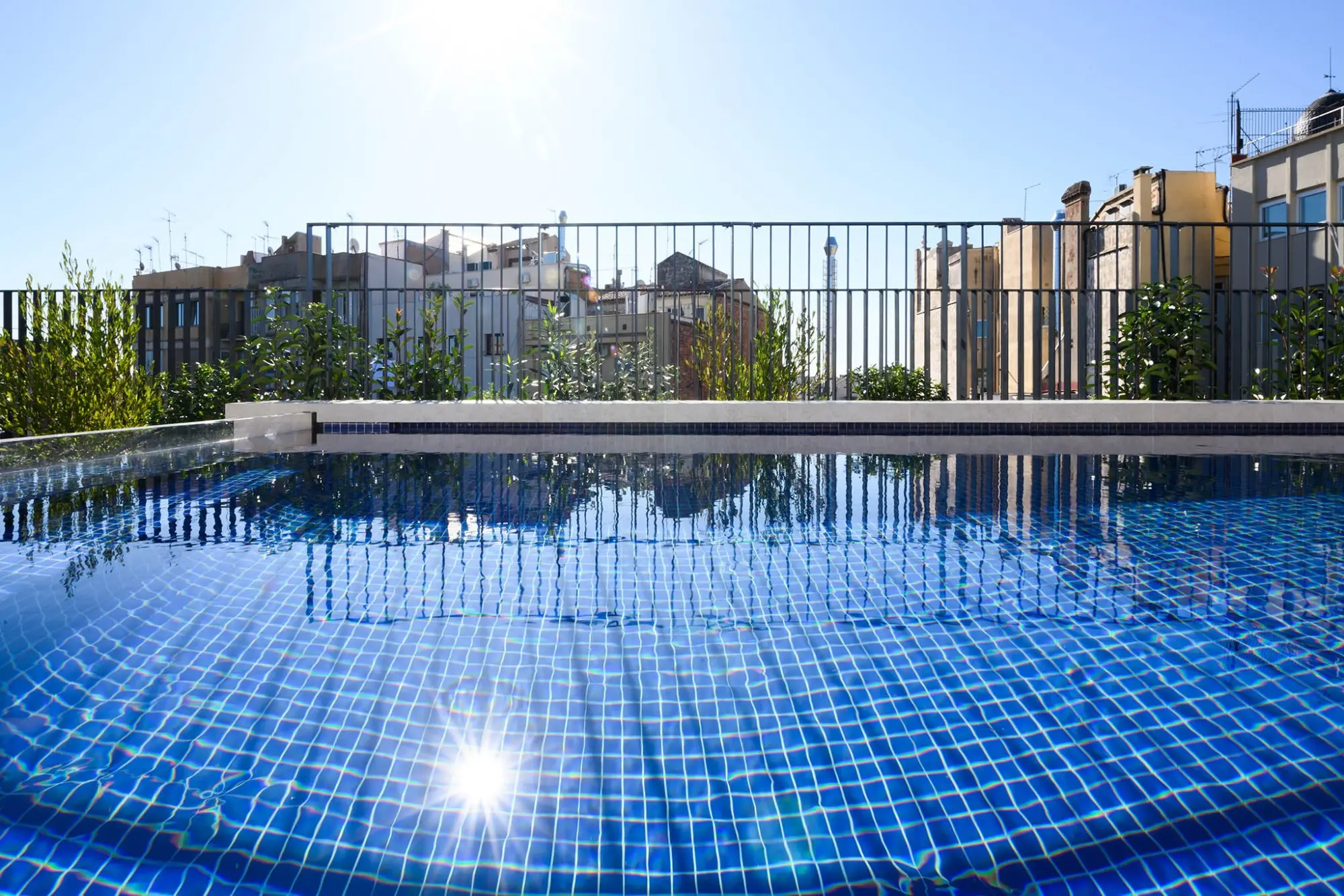 Rooftop Pool | Seventy Barcelona