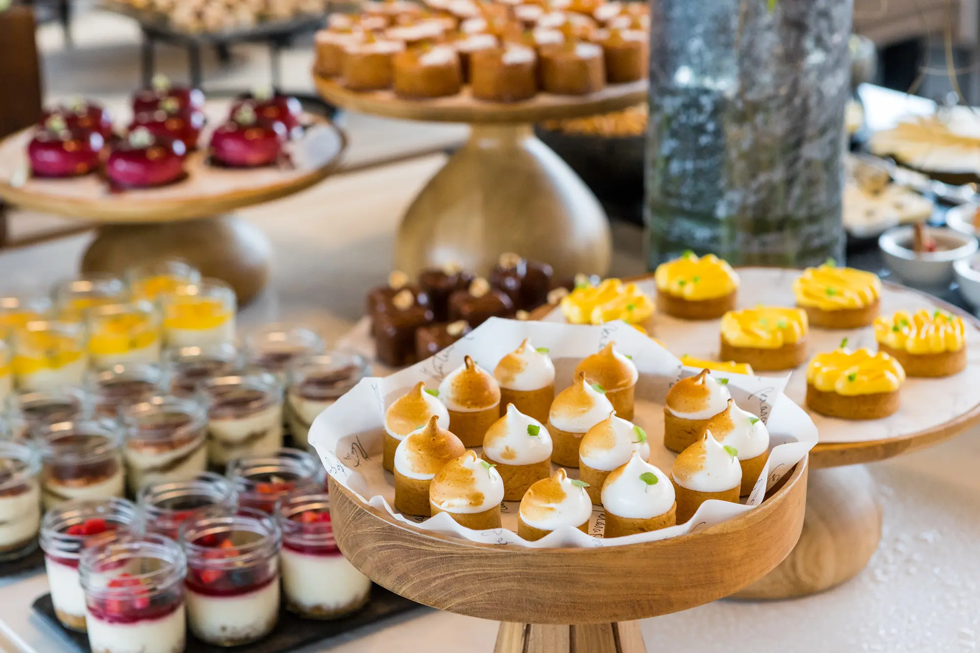MH BRUNCH 877039